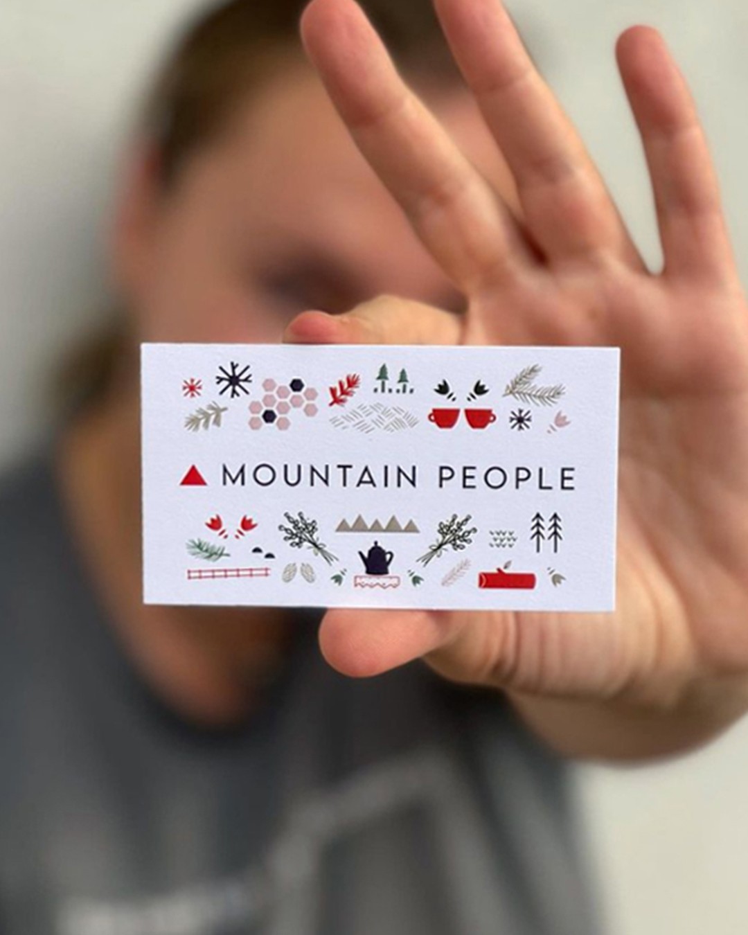 mountain-people-sxediash-epaggelmatikis-kartas